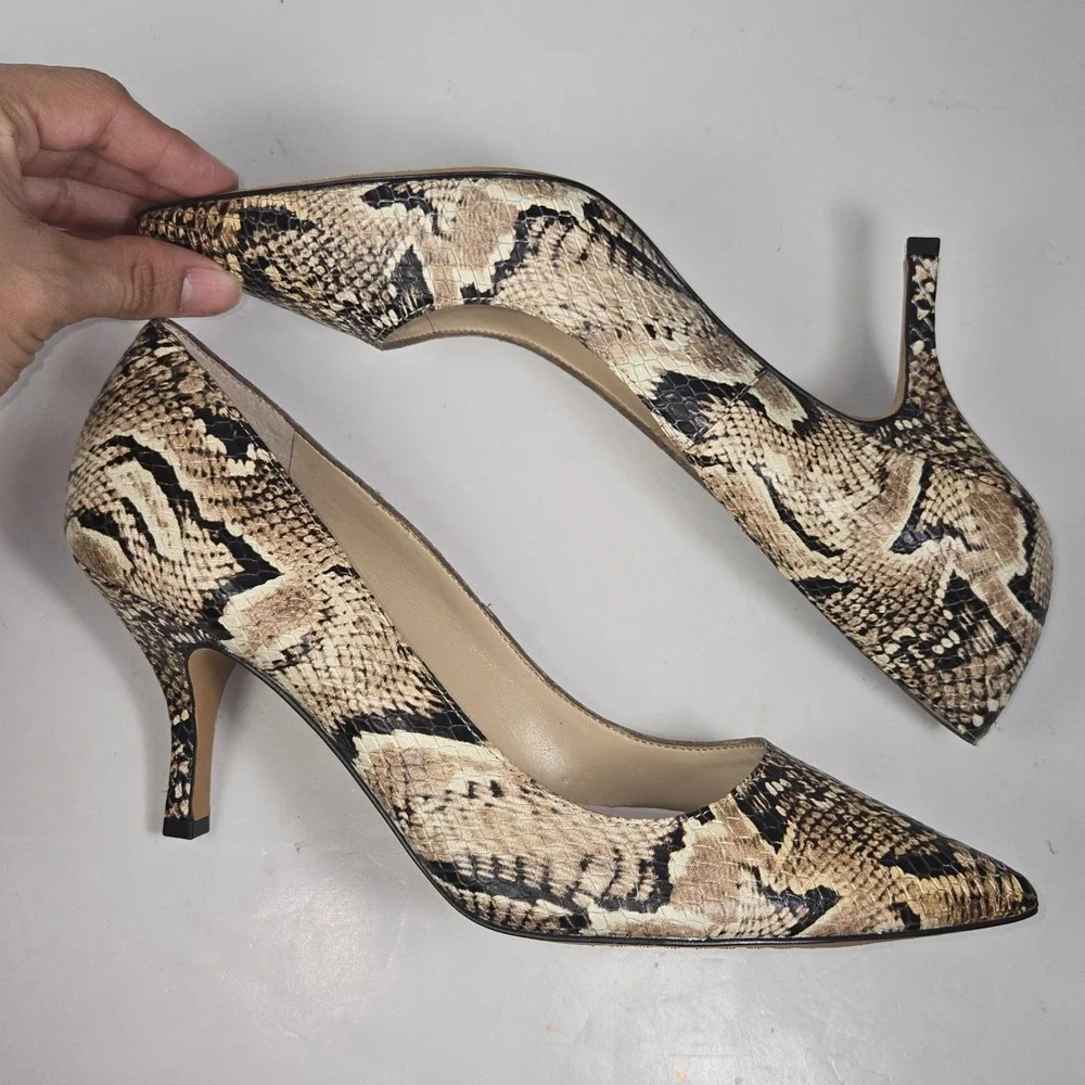 Vince Camuto sophisticated pointed
